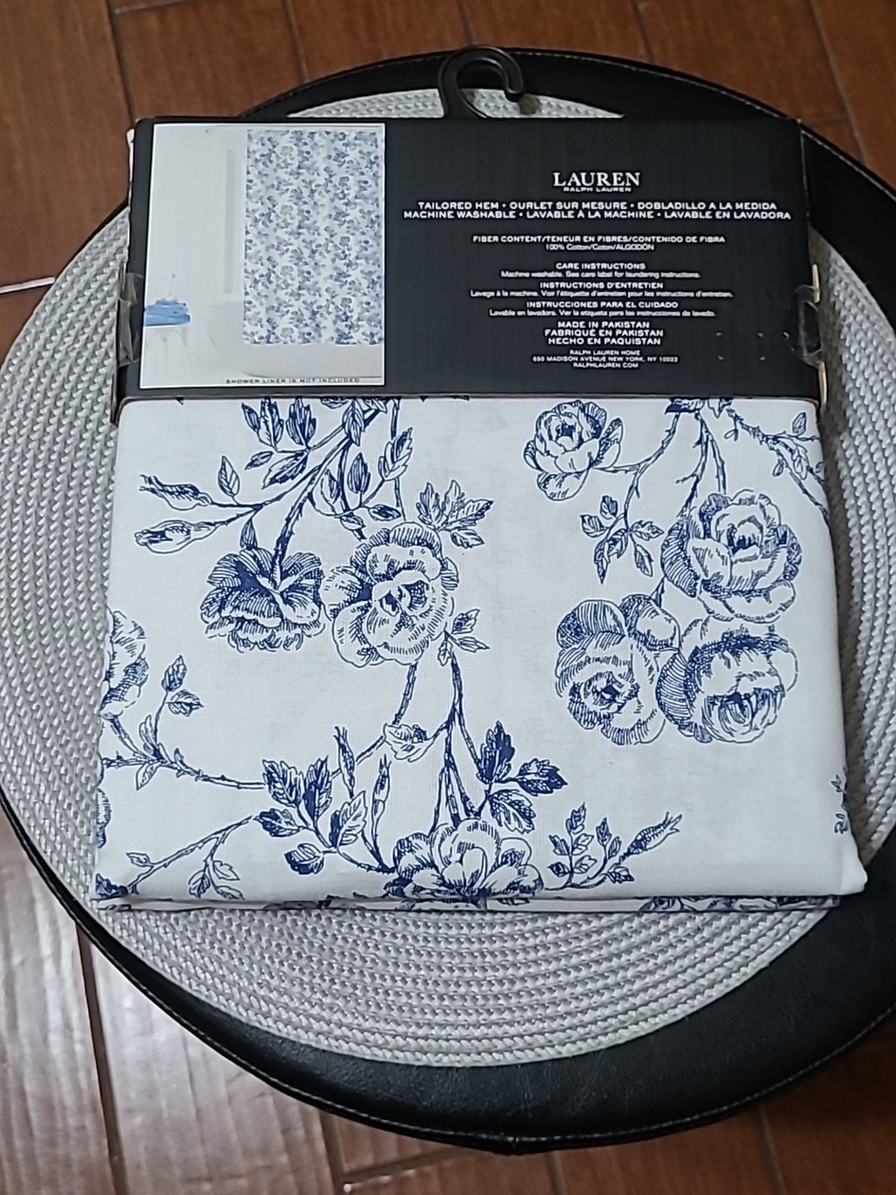Lauren Ralph Lauren Shower Curtain - Picture 2 of 6